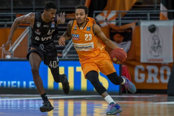 科内利亚诺 科内利亚诺