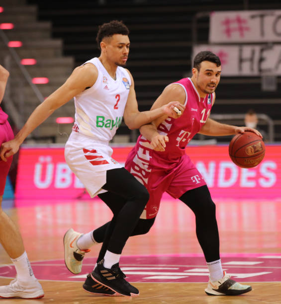 满足巴黎及 满足巴黎及