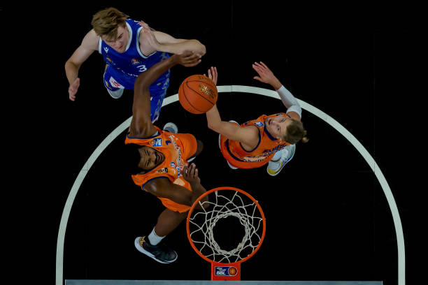 比赛初期常 比赛初期常