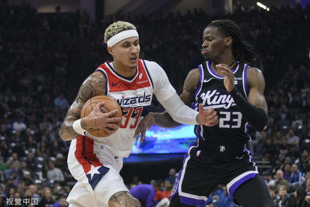 飞跨过防守 飞跨过防守